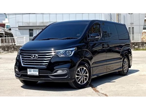 HYUNDAI H1 2.5 DELUXE AT ปี 2017 รูปที่ 0